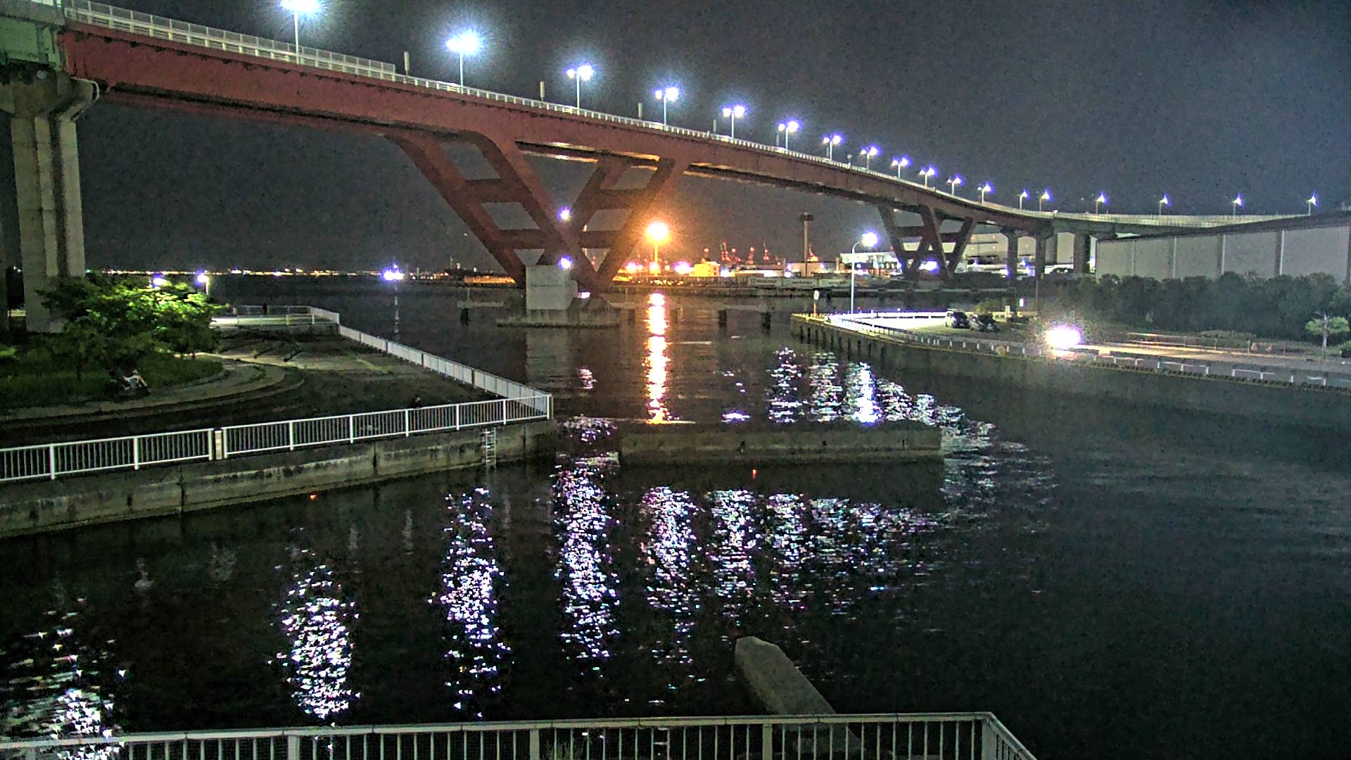 兵庫県の海ライブカメラ｢灘浜緑地(都賀川河口)｣のライブ画像